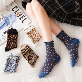 

Leopard Socks Women 5 Pair Pack High Street Sexy Wild Trendy Animal Print Retro Socks Kawii Ruffle Frilly Lace Woman Socks Thick