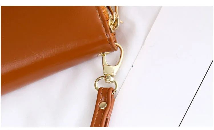 LANVERA Wallet Female Coin Purse Clasp Magnetic Closure PU Red Wallet Women Wallets Long Clutch Card Holder Female Purse B135