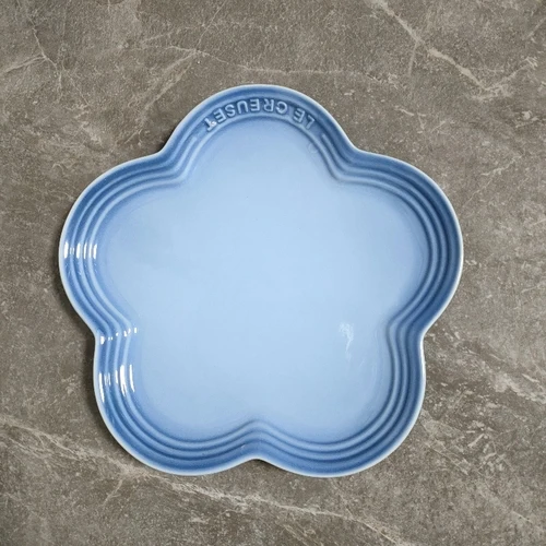Blue plum plate