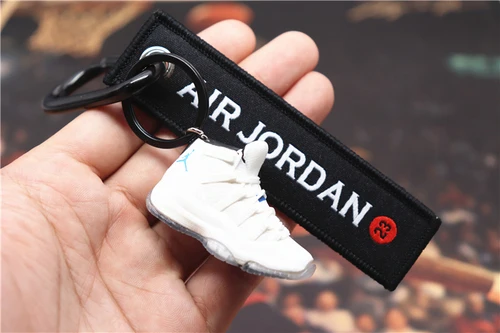 Ручной работы 3D AJ11 брелок Air Mini Jordan кроссовки модель милый брелок для ключей Баскетбольная обувь брелок - Цвет: 12