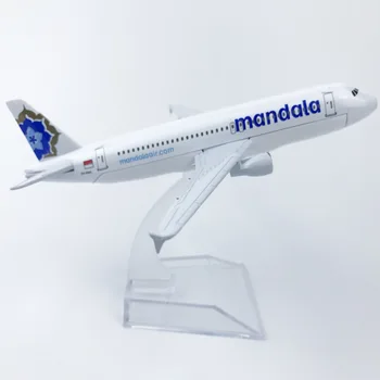 

Children's toy model 16CM alloy aircraft model Indonesia Mandala Air Aviation Gift Birthday Gift Model