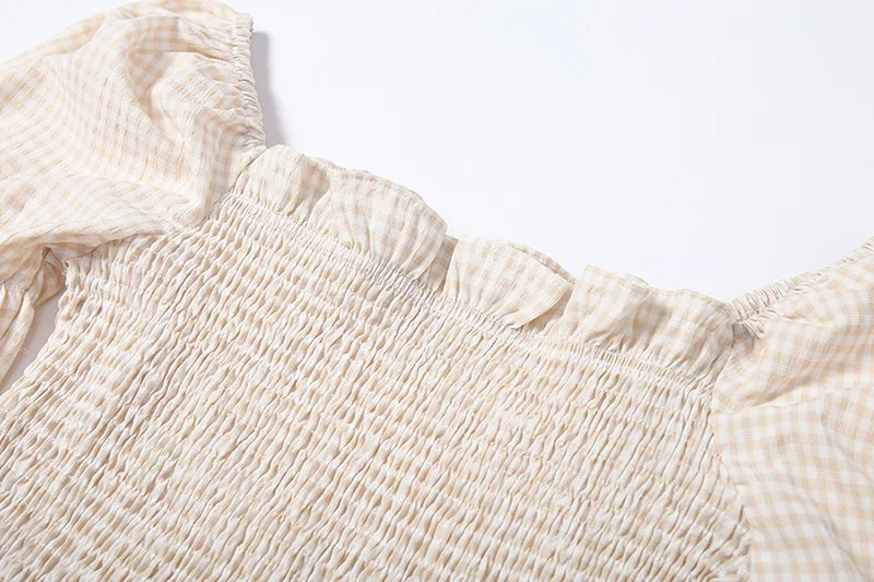 11718309302_1973477789