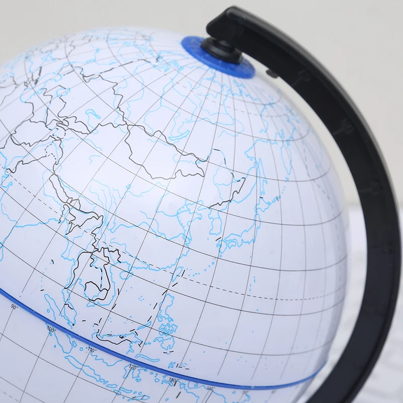 Рисунок 5 - Новая карта мира с земляными шарами