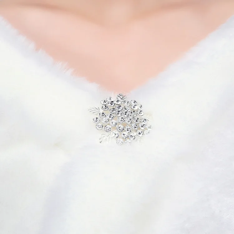 Свадебные куртки Зимние Свадебные шали для невесты высокого качества белые из лисьего меха Свадебные накидки с кристаллами Свадебные накидки PJ057