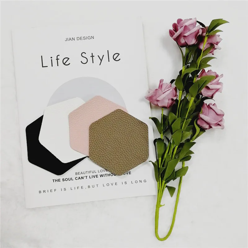 HJF90718156_0526385913314607226