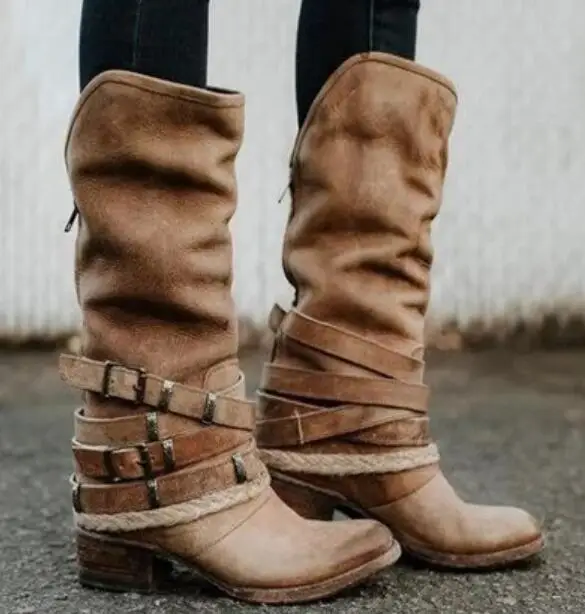 Sapato feminino/женские сапоги; Винтажная обувь до колена из искусственной кожи; Женская обувь в гладиаторском стиле с перекрестной шнуровкой; chaussure D107