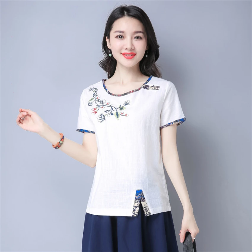 

M-4XL Chinese Tops for Woman Summer Traditional Chinese Embroidery Shirts Loose Short Sleeve Plus Size Vintage Blouse