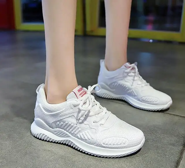 

autumn girl fashion street lace up women sport casual strdent shoes loafers ventilate sneakers vintage ventilate flyknit Shoes