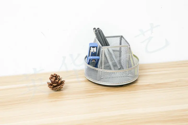 

Creative Rotatable Square Metal Pen Box Home Office Memo Storage Box Office Stationery Desk Reorganize