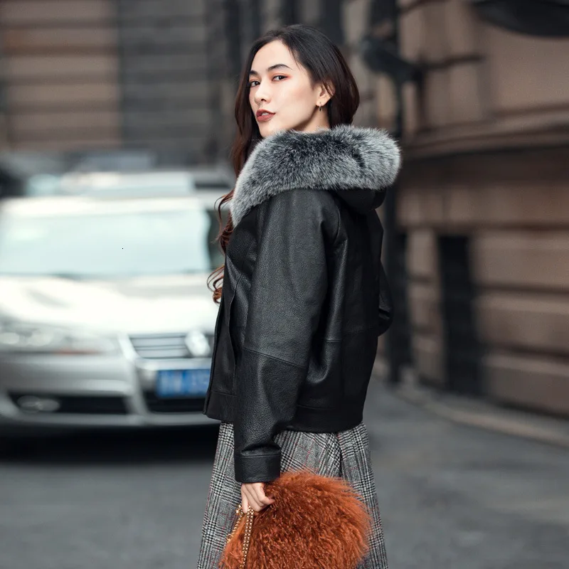 New Genuine Leather Down Jacket Women Short Korean Autumn Winter Sheepskin Coat Female Jacket Real Fox Fur Collar 910