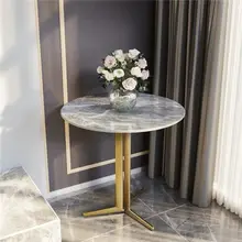 Canapé d'angle en marbre, planche de roche, coin de lit nordique simple, salon créatif petite table ronde légère de luxe, balcon, café mesa