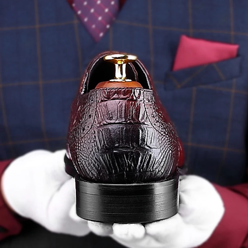 New Luxury Genuine Leather Men's Heels Derby Wedding Oxfords Pointed Toe Laces Alligator Pattern Man Formal Dress Shoes HKN175