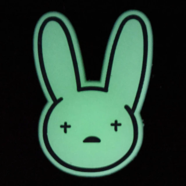 1pcs Glow in The Dark Croc Shoe Charms PVC Noctilucence Accessories Decoration Bad Bunny for Clogs JIBZ Button Charm Kids Gifts p2474
