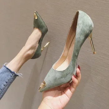 

2020 Spring Summer Autumn Womens High Thin Heel Pointed Toes Metal Decoration Classic Pumps Ladies Elegant Delicate Shoes