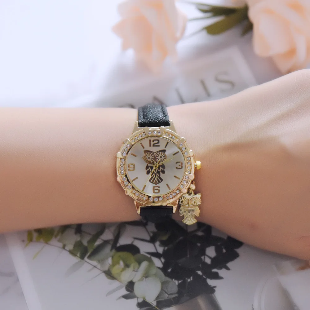 9315454302_1556917819