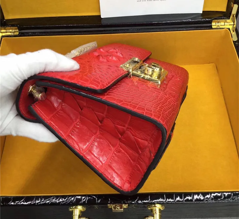 Petit sac exotique en crocodile | Sac à rabat en véritable alligator | Épaule chaîne