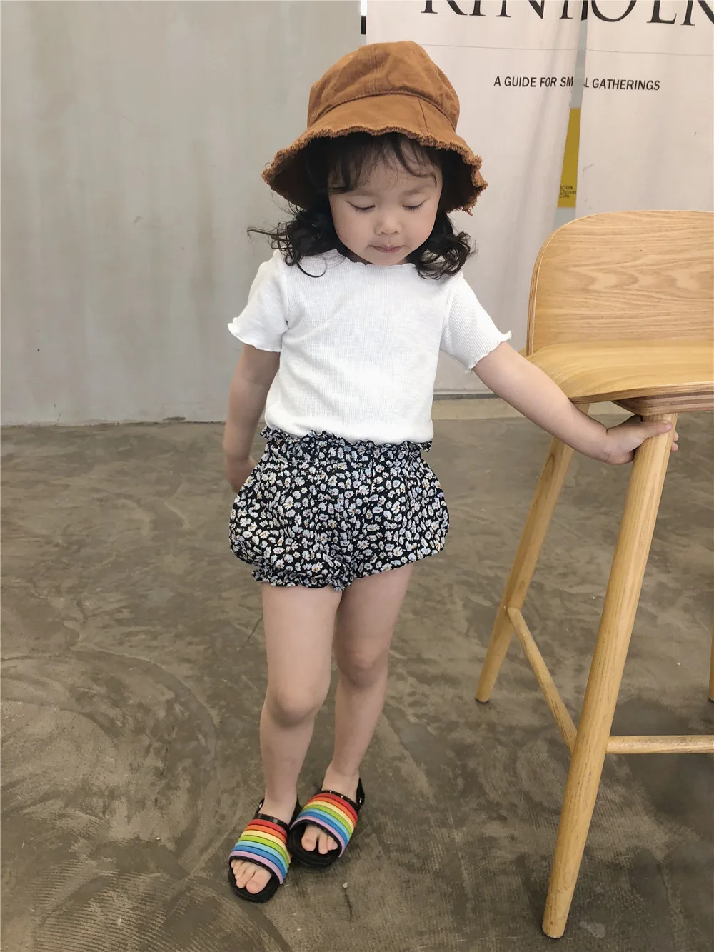 Baby Shorts Girls Bread Pants Baby Girls Floral-Print Cotton Cloth Shorts Infants Pp Pants