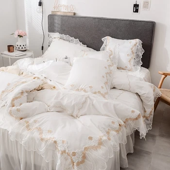 

White Luxury Bedding Set Lace Kawaii Modern Design Bedding Sets For Girls Simple Large Colchones De Cama Home Decoration BD50CJ