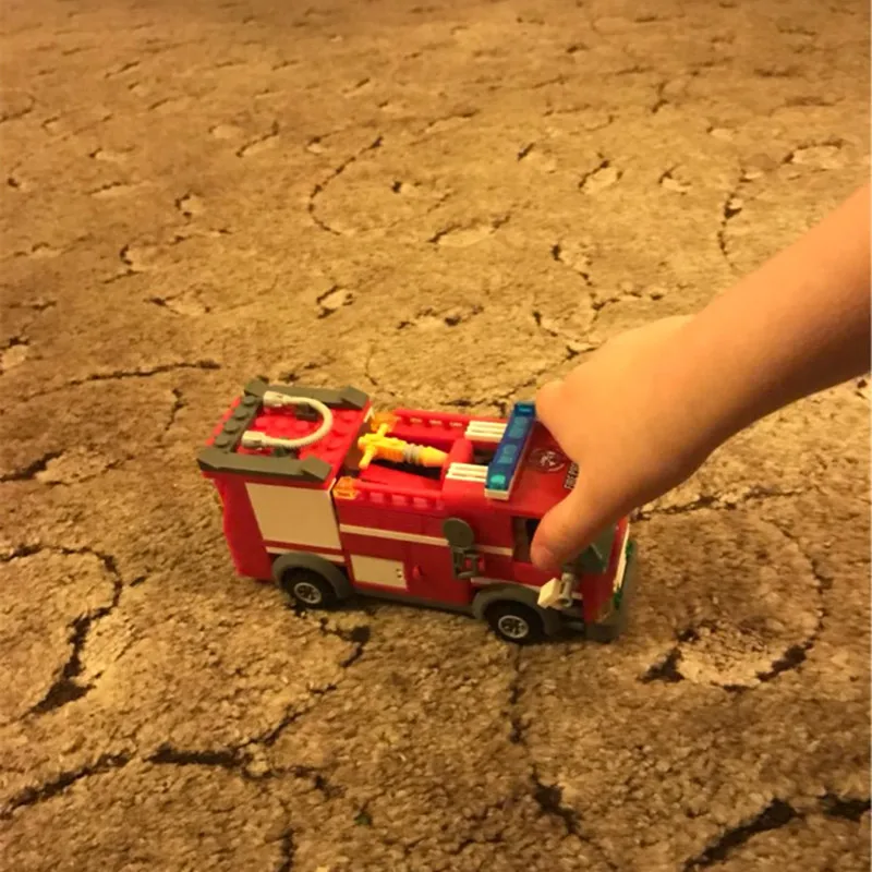 Новое поступление пожарной машины для спасания DIY модели строительных блоков пожарная машина Строительные кирпичи набор маленьких игрушек для детей