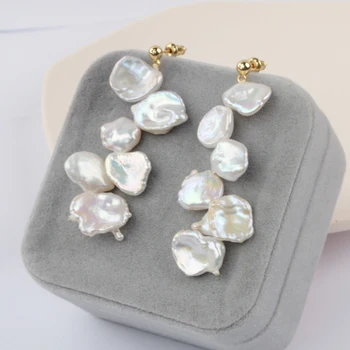 

BOROSA Natural Irregular Pearl Dangle Earrings Fashion Chic White Pearl Beaded Drop Earring Statement Earring for Women HD0198