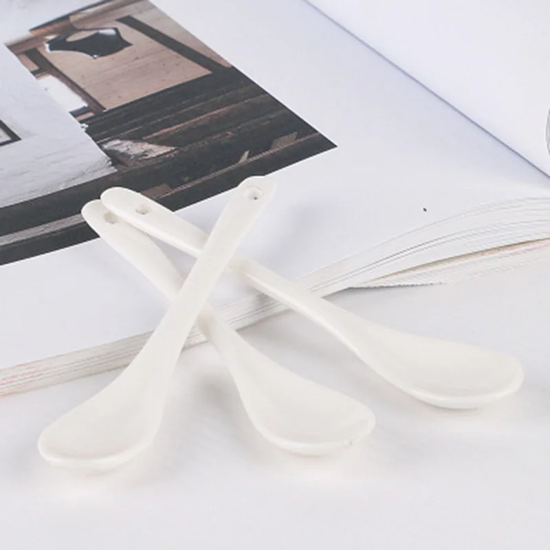 Новая Ретро творческая керамическая кружка в европейском стиле кружка для завтрака эмалированные молочные чашки милые кружки с изображением животных кофейная чашка прекрасный подарок кружка - Цвет: 1Pcs Ceramic Spoon