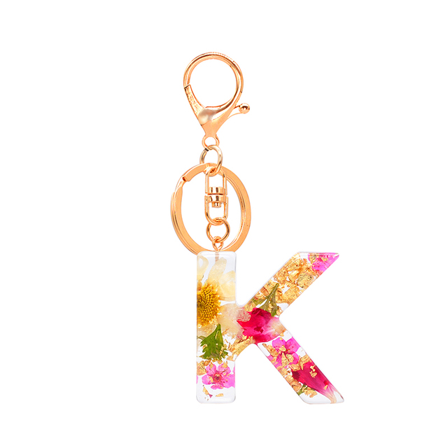 Dried Flower Letter Keychain Creative Colorful 26 English Letter Initial Resin Handbag Keyring Accessories For Women