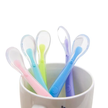 

1 PC Newborn Baby Spoon Silicone Spoon Soft Head Tableware Teether Training Self Feeding Supplies Bendable Spoon Random Color