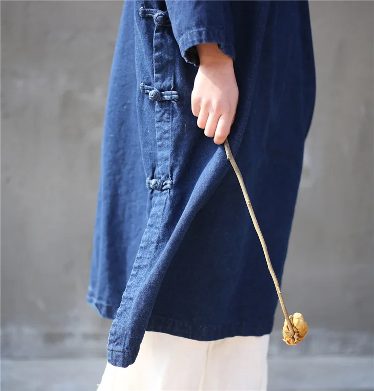 8571557744_1213441598