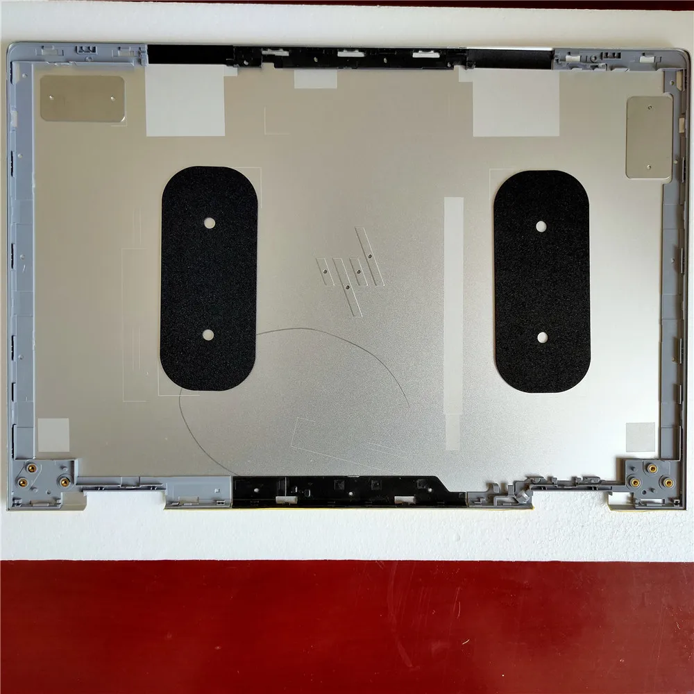 Задняя крышка для ЖК дисплея Hp ENVY 15 6 &quotX360 BP 924344 001 4600BX0G000 15M bp106na серебристый|Сумки