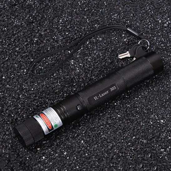 Охота 532 нм 5 мВт зеленый лазерный видеоискатель 303 указатель высокомощное устройство Регулируемый фокус лазер ручка головка сжигание матч - Цвет: Black