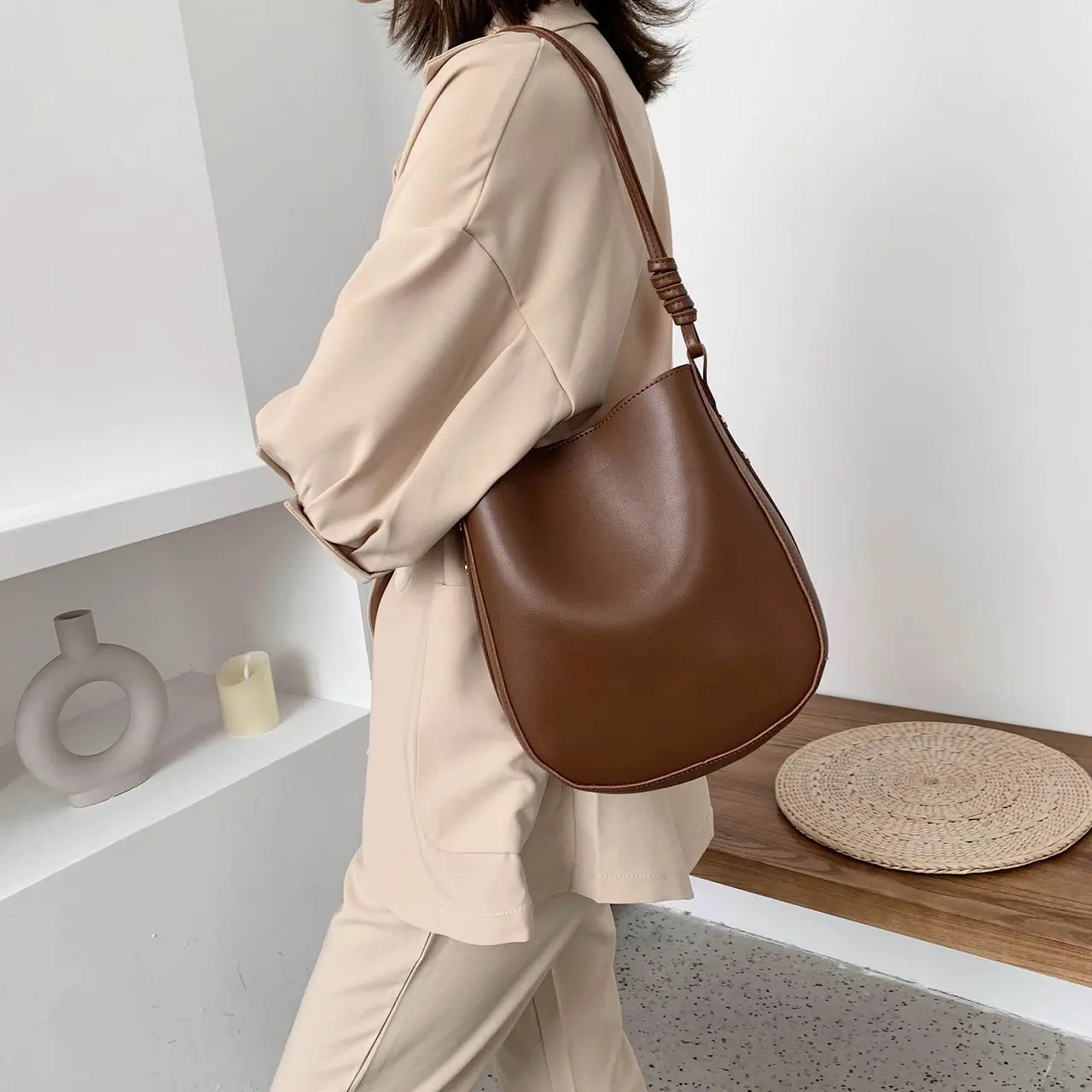 

Handbags For Women 2020 Fashionable Shoulder Bags Female Messenger Bag PU Solid Color Stylish Tote for Ladies Crossbody Bag