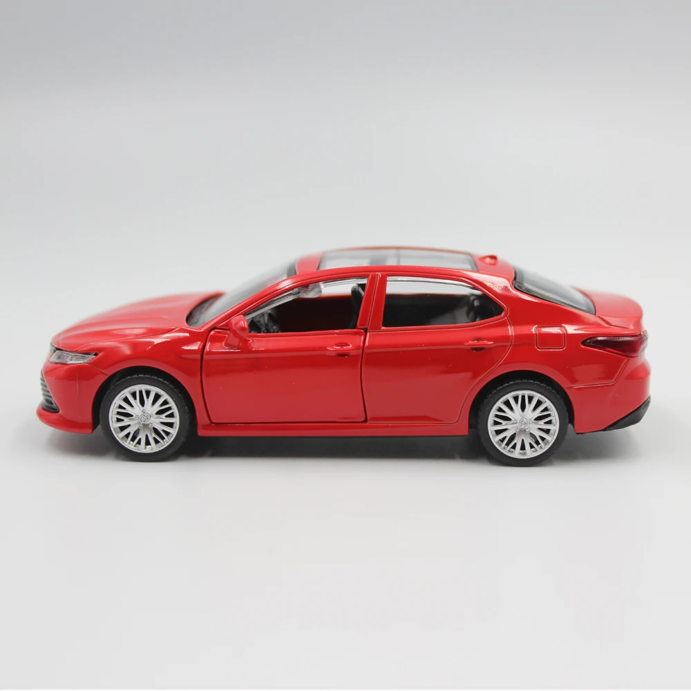 Весы 1:43 Toyota Camry Литые металлические модели автомобилей для коллекции подарок