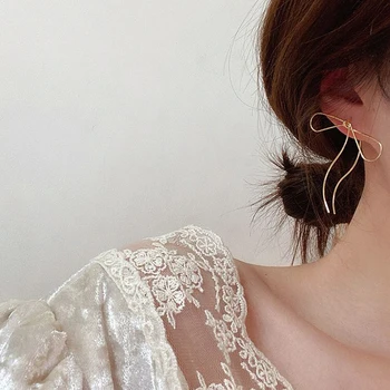 

New Fashion Gold color Metal Lines Bow Simple Retro French Niche Ear Line Personality Earrings For Women Girls Birthday Gifts