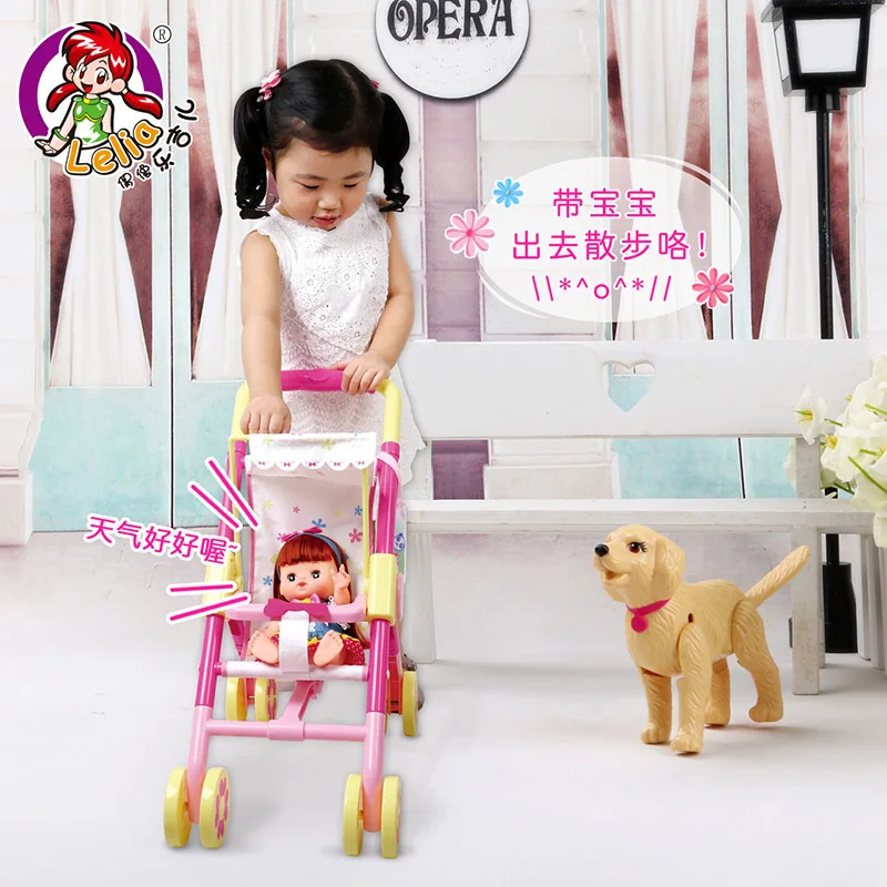 

Model Talking Blink Soft Silcone Doll GIRL'S Trolley Play House with Small CHILDREN'S Toy Set Gift