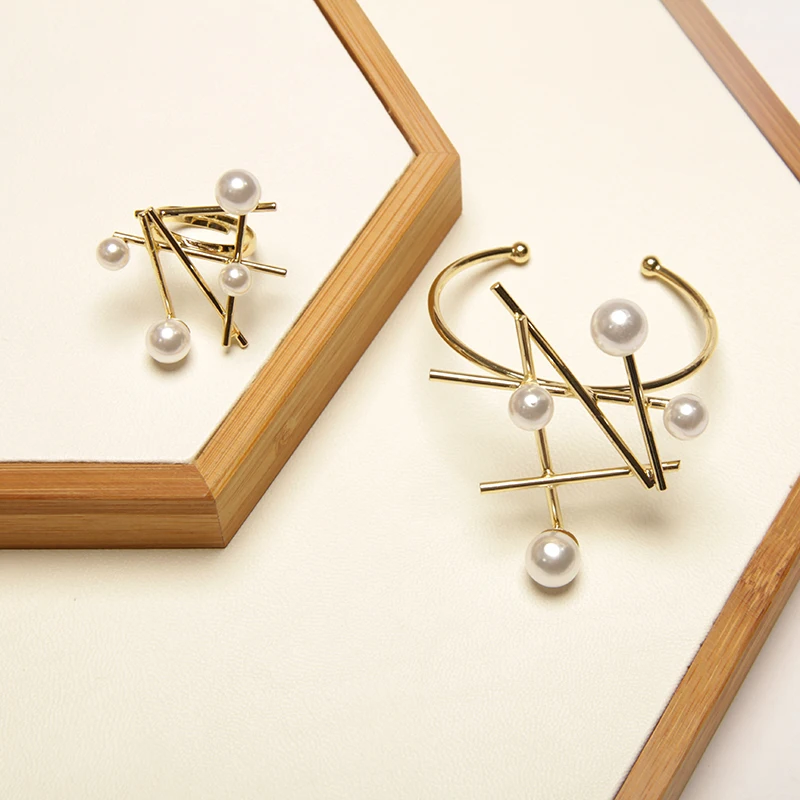 

Imitation Pearl Fireworks Flower Rings-For-Women Exaggerate Delicate Gold Color Lady Party Wedding Adjustable Open Rings