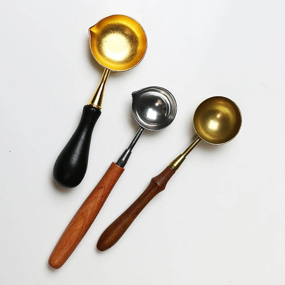 

1pc Anti-Hot DIY Craft Melting Wax Seal Spoon for Invitation Cards Envelope Decorative Vintage Wood Handle Hot Wax Holder