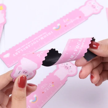 

1PC Piggy Magnetic Ruler Kawaii Stationery Student Soft Design Measuring Drawing Ruler Gifts for Children