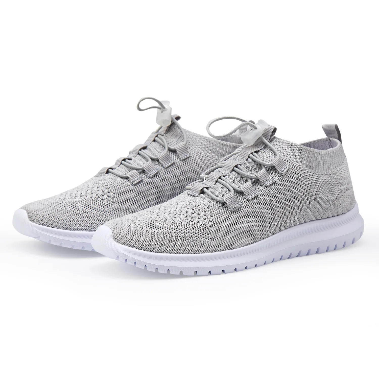 

New Style Trend Men Shoes Summer Sports Footwear Punched Sheet-Layer Cloth Shoes Special