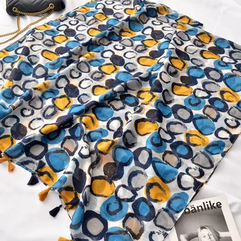 

LUXURY Scarves and Wraps Soft Foulard Muslim Hijab scarf women winter Japanese style KAWAII LONG CIRCLE PRINTED SCARVES