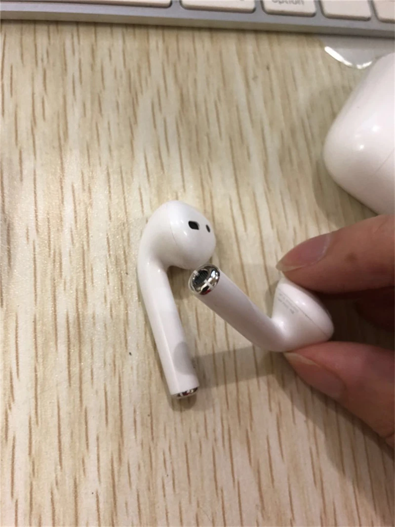 Используется оригинальные Apple AirPods 1st беспроводные наушники Оригинальные Bluetooth наушники для iPhone Xs Max XR 7 8 Plus iPad MacBook
