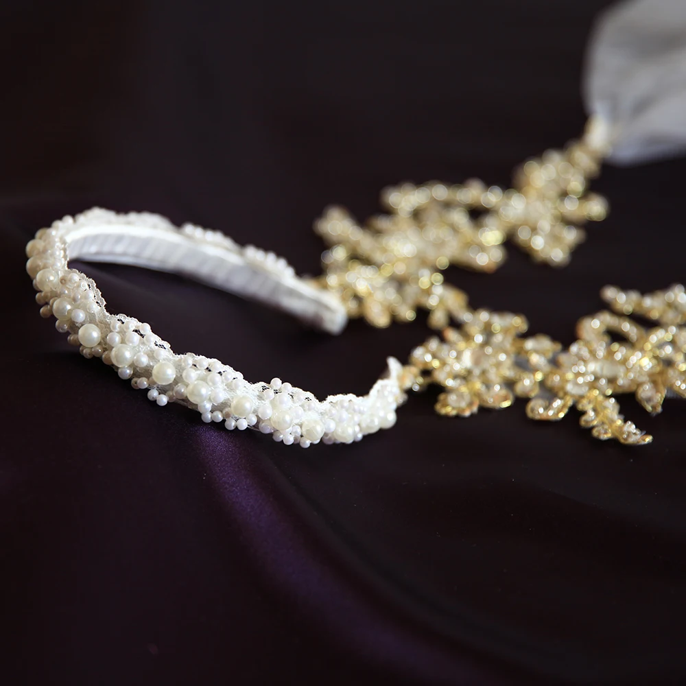 Новая Элегантная Женская Часовня вуаль легкая Тюлевая кружева hanmade peals С Вырезанным краем свадебная фата платье аксессуары с лентой для волос