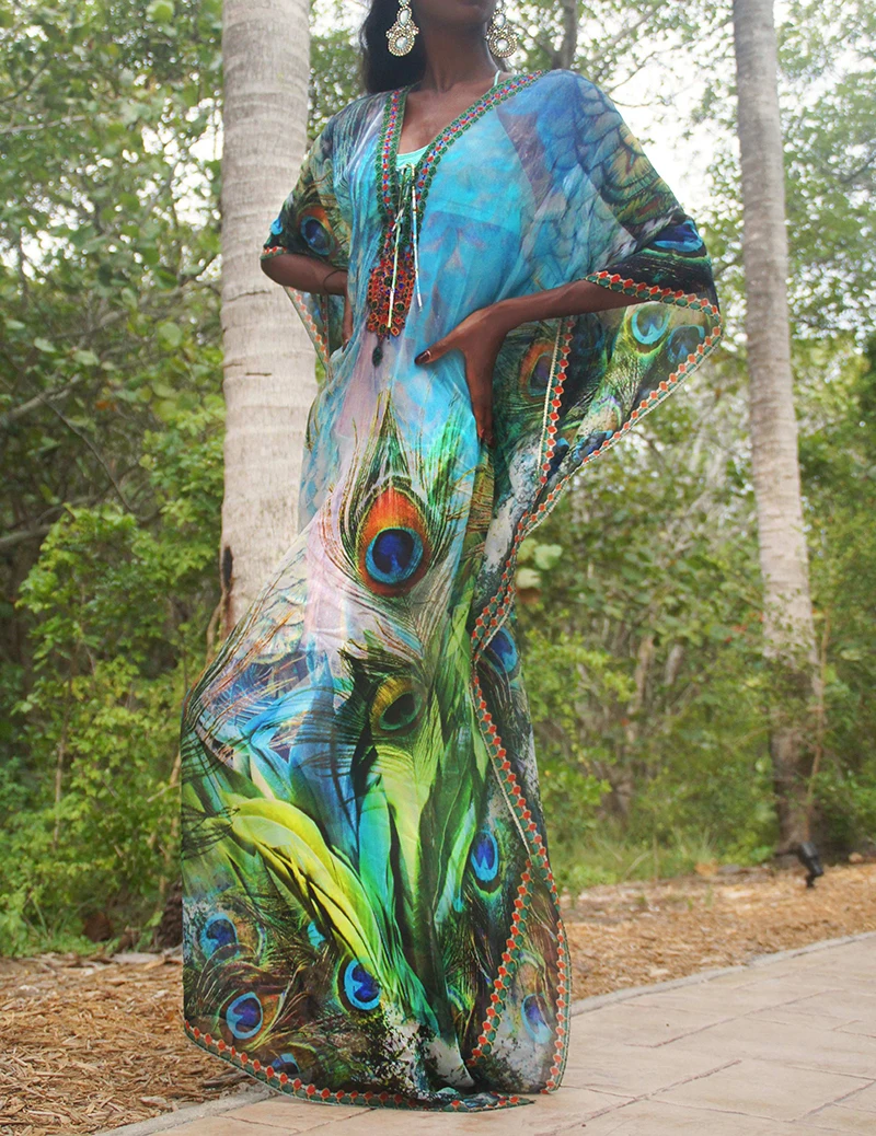 shimmering_peacock_maxi_kate_good_pose_conew1