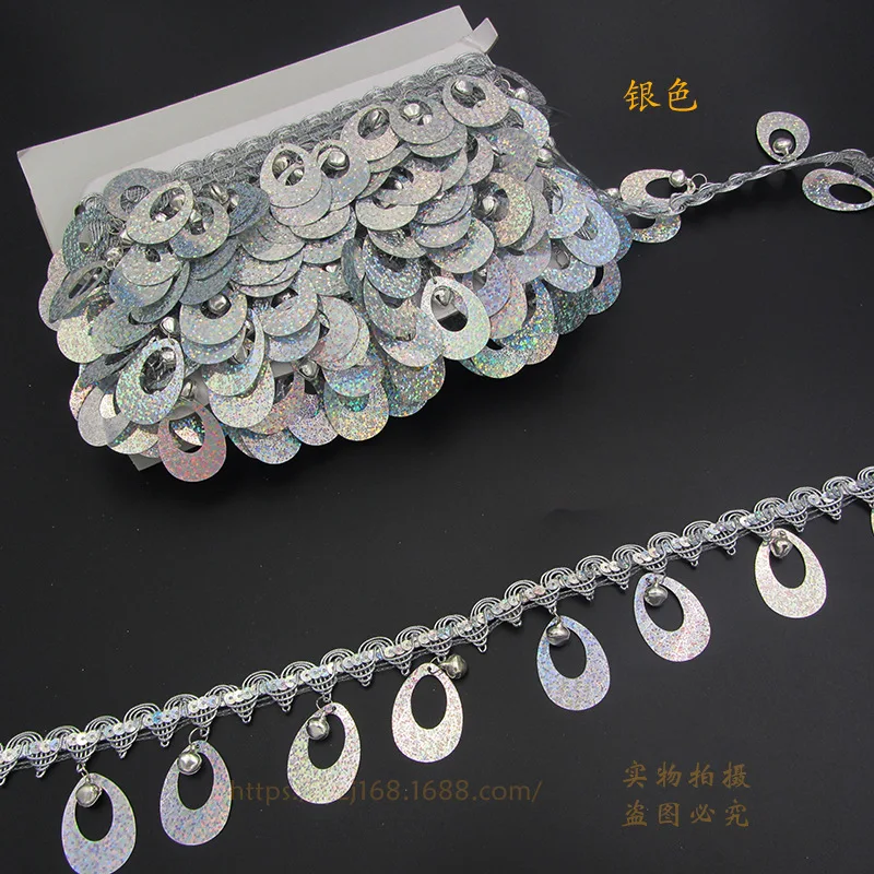 7403684249_2035600377