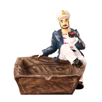 

Wholesale Pirate Ashtray Decoration Accessories Figurines Children Toys Resin Ornaments Fashion Ashtray Model Sculpture Crafts