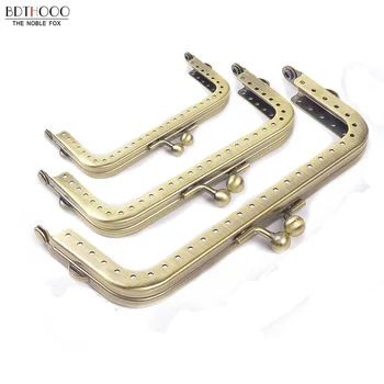 

8.5/10.5/12.5cm Accessories for Bags Purse Frame Handle for Clutch Bag Making Kiss Clasp Lock for Bag Square Metal Frame