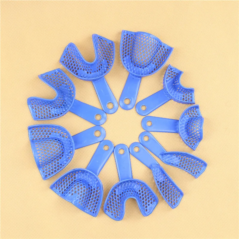 

2pcs/Set Dental Impression Trays Oral Hygiene Plastic-Steel Dental Impression Trays Teeth Holder Dental Materials Dentist Tools