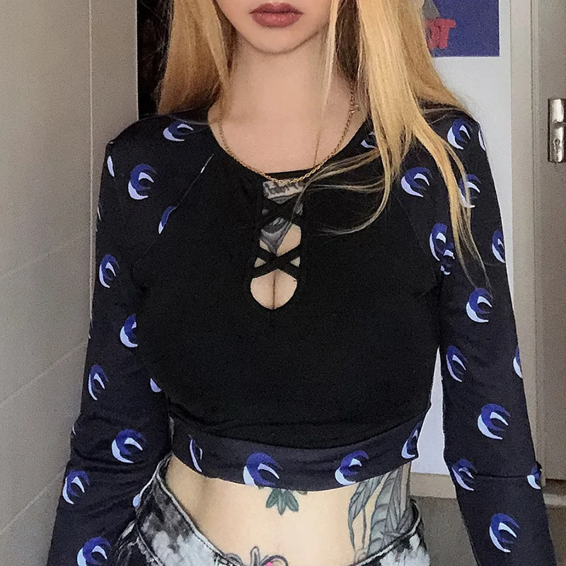 

Fashion Cute Moon Print Crop Top Women Long Sleeve T Shirt Spring Autumn O Neck T-shirt Hollow Out Slim Cropped Women Streetwear