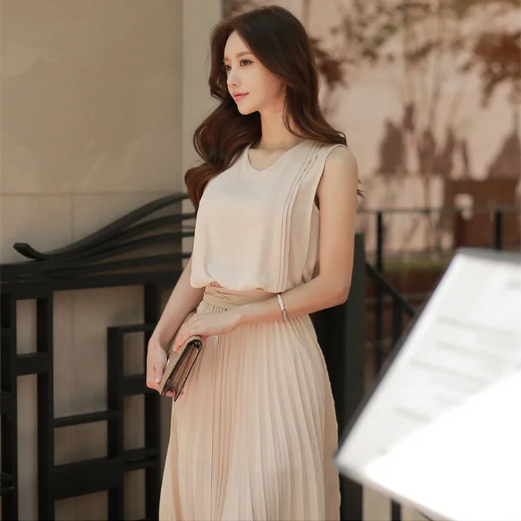 

Women 2019 Summer Sleeveless Pleated Dress Casual Chiffon Round Neck High Waist Office Dress Party Midi Dresses