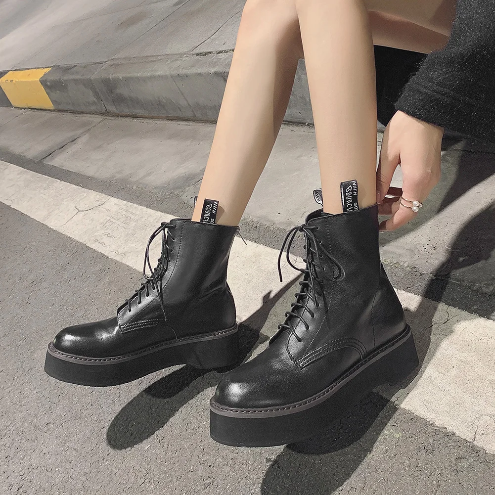 Doratasia/ г.; модные брендовые Дизайнерские ботильоны на плоской платформе из натуральной кожи; женская обувь; Женские ботинки в байкерском стиле