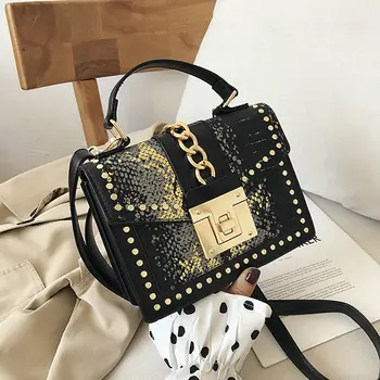 

Snake Pattern Female Bag European Fashion Embossed Bag 2020 Chain Rivet Shoulder Bag Cross-border Ladies Bag